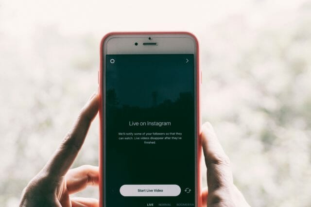 7 Social Media Tips For Writers Who Want to Get Noticed
