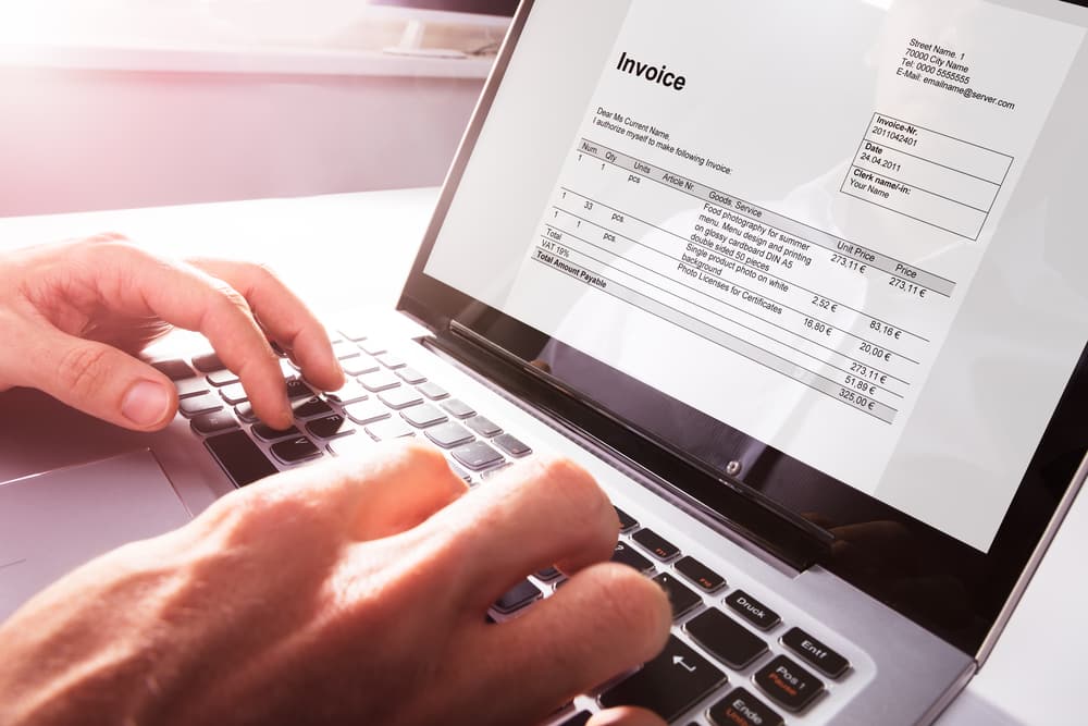 How to Write an Invoice in 11 Steps, Plus an Invoice Example