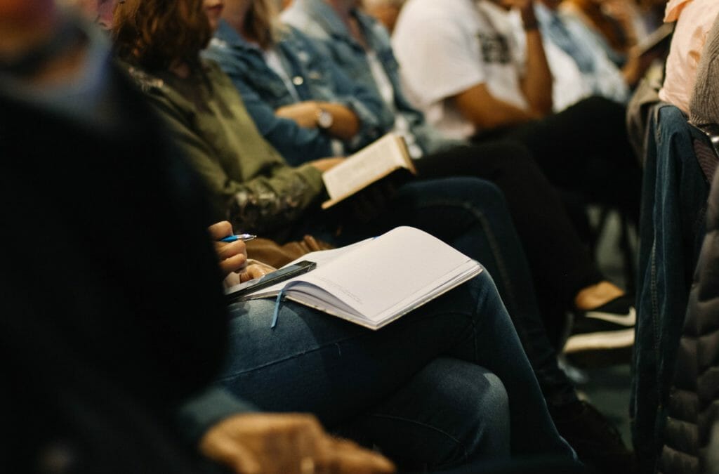 Why You Need to Join a Writing Group (And How to Find One)