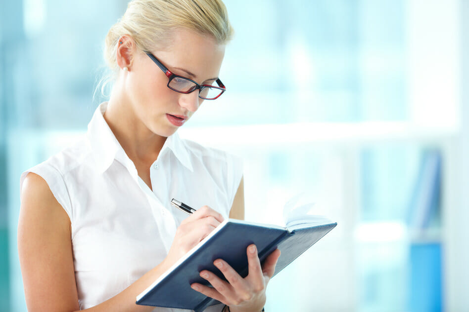 11 Ways to Ask for Writing Advice (And 10 Major Mistakes to Avoid)