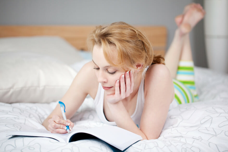 26 Obvious Signs You’re a Writer