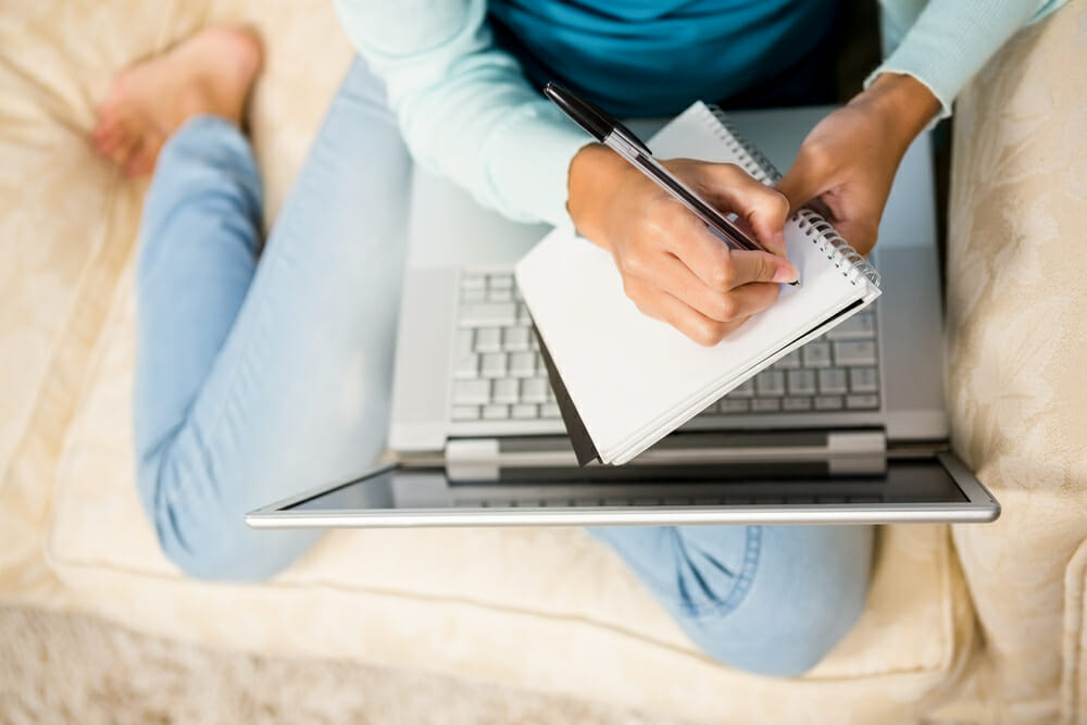 This List of 130+ Editors Who Accept Personal Essays is Pure Gold